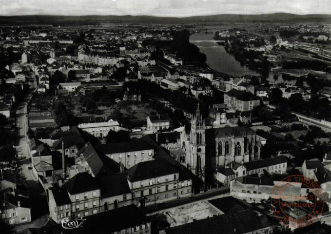 Thionville (Moselle)- Thionville - Beauregard - Hôpital Civil - Vue aérienne