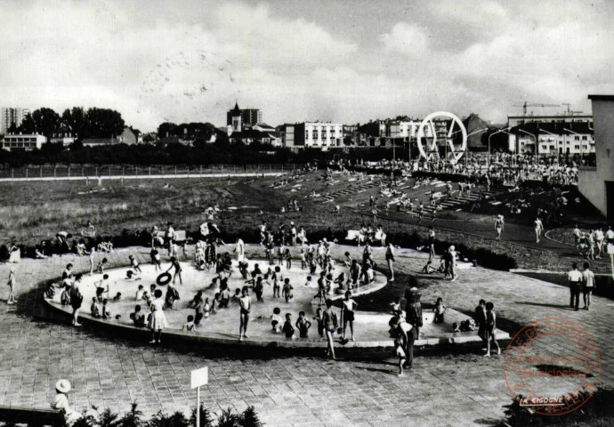 Thionville (Moselle) - La Piscine - La Pataugeoire