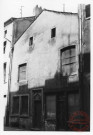 20 rue de Jemmapes à Thionville. Linteau aux armes d'un cordonnier