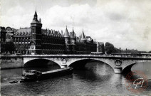 Paris - La Seine, le pont au Change et le Palais de Justice