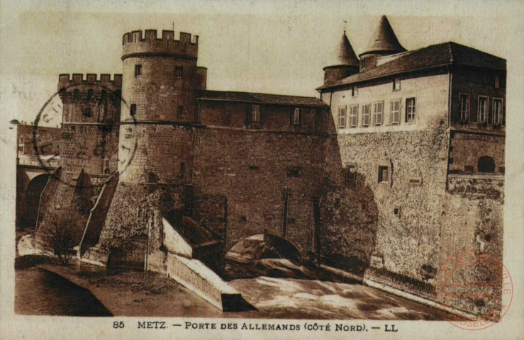 Metz : Porte des Allemands (côté Nord)