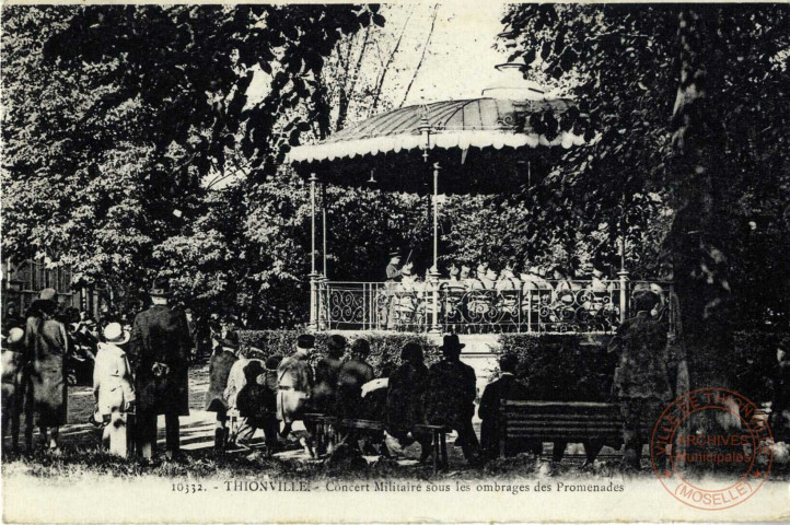 Thionville - Concert Militaire sous les ombrages des Promenades