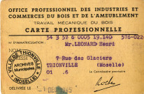 Carte professionnelle de l'Office professionnel des industries et commerces du bois et de l'ameublement (1945)