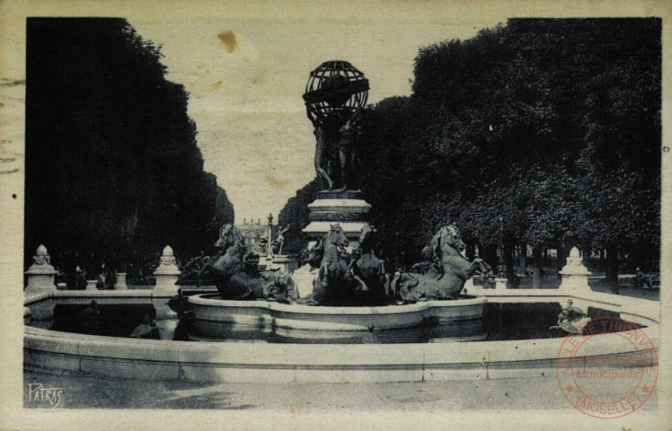 LES JOLIS COINS DE PARIS - Fontaine et Avenue de l'Observatoire