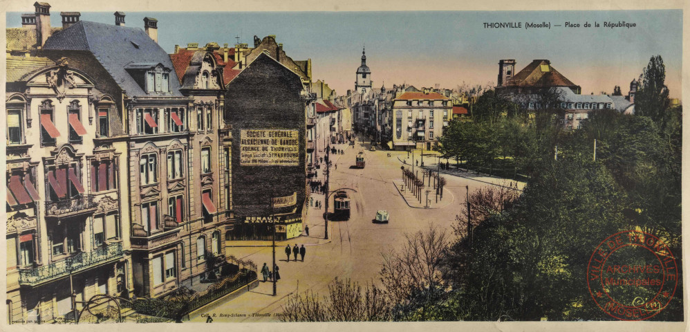 Thionville (Moselle) - Place de la République