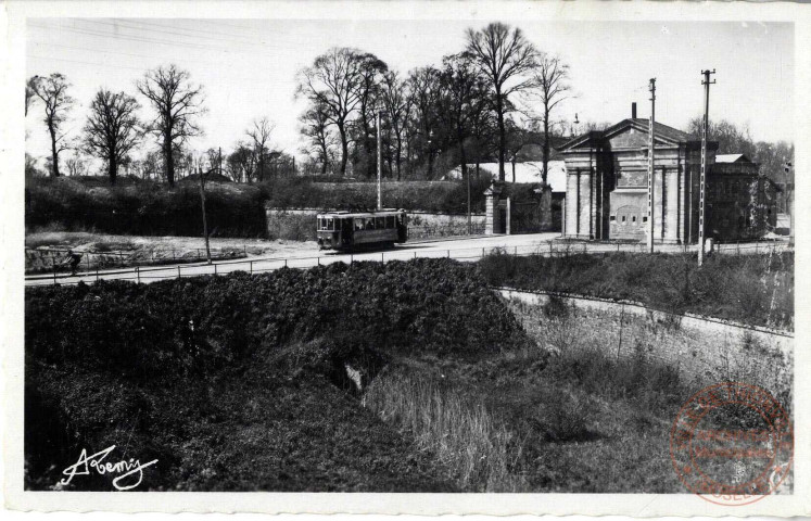 Thionville (Moselle) - Porte de Saarlouis