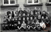 [Photo de classe école primaire octobre 1947]