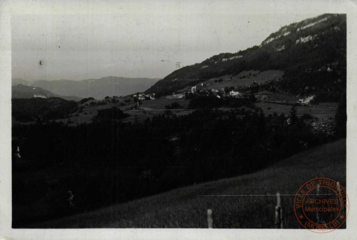 Vue de l'Ain : Le Poizat : Vue générale