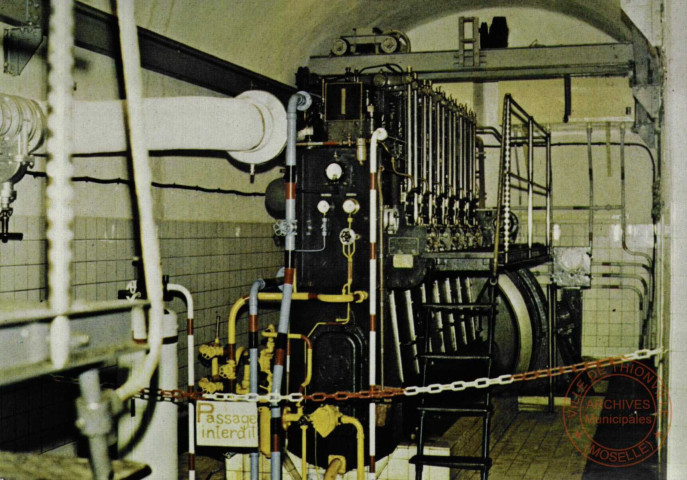 Veckring (France) - Ligne Maginot - Moteur Diesel