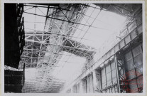 Halle de coulée de l'aciérie Thomas. Toiture fortement endommagée