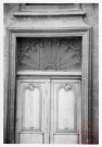 Place de l'Eglise, église Saint-Maximin, portail central bois Louis XV - Thionville