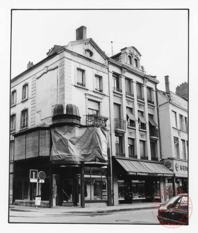 Thionville - Angle de la rue Neuve et de la Place du Marché
