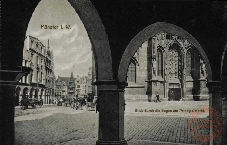 MÜNSTER I. W.Blick durch die Bogen am Prinzipalmarkt.