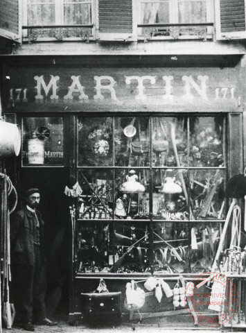 [Armurerie Martin, 28-30 rue de Paris]