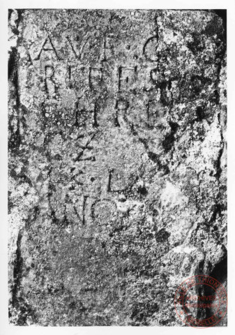 Bildstock daté 1867 (croix des champs) situé entre Garche et Koeking (Thionville), dans les champs