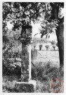 Calvaire avec Saint Longin, à la sortie de Breistroff-la-Grande sur le chemin vers le cimetière