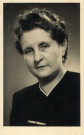 [Photographie d'une dame en décembre 1945]
