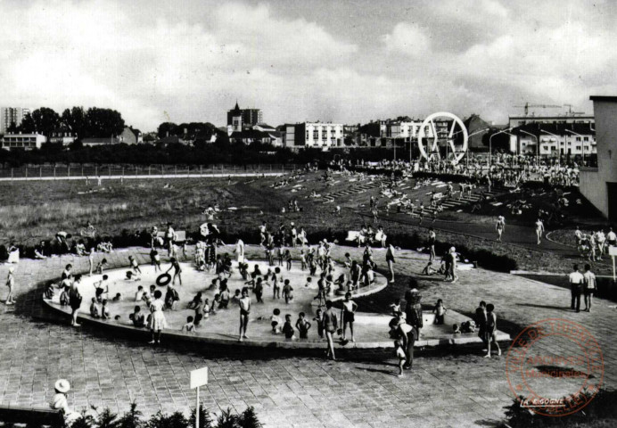 Thionville (Moselle) - La Piscine - La Pataugeoire