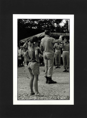 L'attrait de l'uniforme (1-2-3)