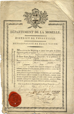 Laissez-passer émis par la municipalité de Basse-Yutz du 9 octobre 1793 concernant le citoyen François.