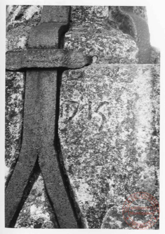 Bildstock de Bohler, route d'Usselkirch à Breistroff-la-Grande. Croix monumentale de 5m de hauteur datée 1715