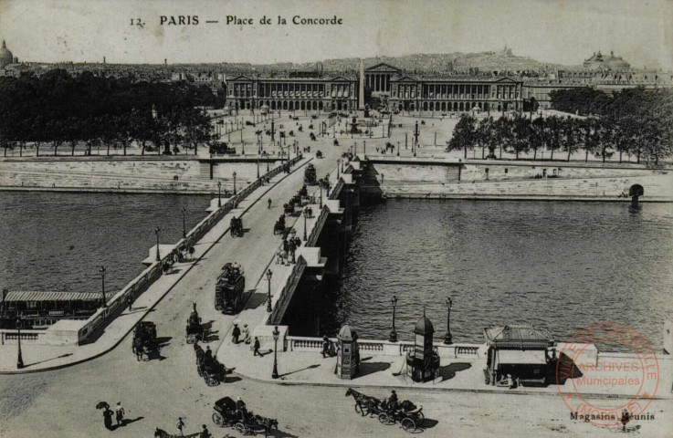 PARIS - La Place de la Concorde