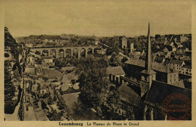 Luxembourg.Le Plateau du Rham et Grund.