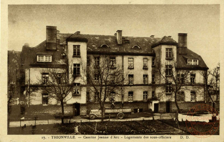 Thionville. Caserne Jeanne d'Arc - Logements des sous-officiers