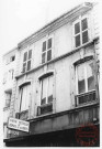 15 rue du Mersch, corniches et fenêtres de la façade - Thionville