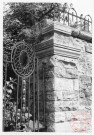 6 rue de la Poterne, hôtel du lieutenant du roi, détail de la grille du mess allemand (avant 1914) - Thionville