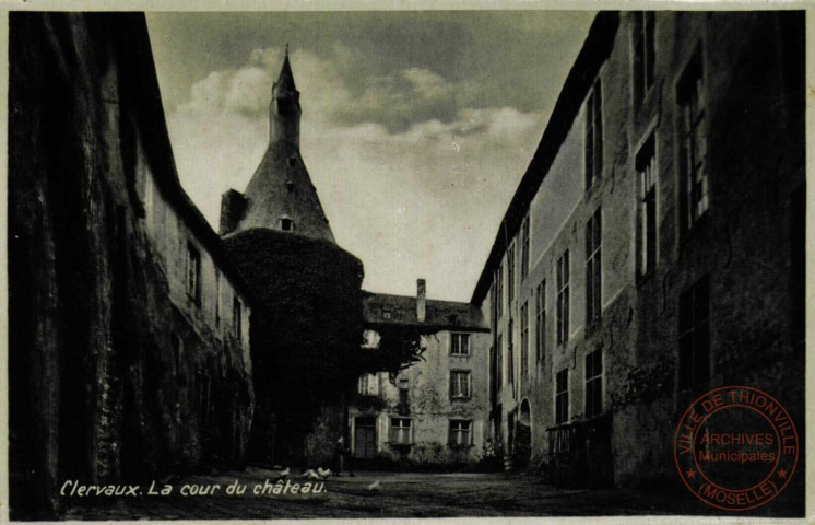 Clervaux - la cour du Château