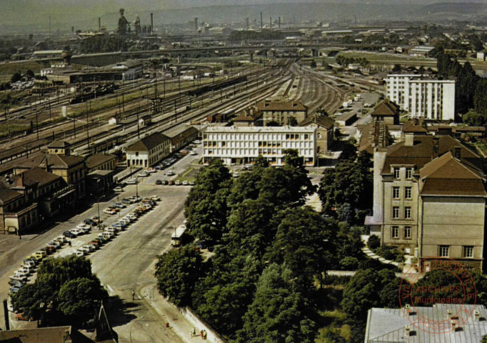 Thionville - Vue sur la Gare et le Réseau ferroviaire