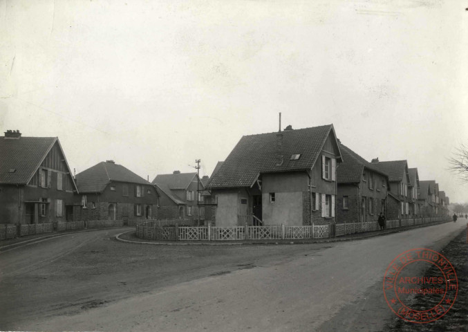 Cité des laminoirs route de Manom