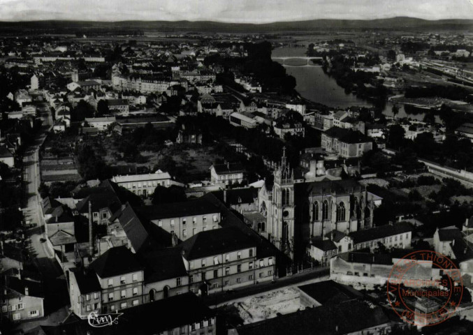 Thionville (Moselle) - Thionville-Beauregard - Hôpital Civil - Vue aérienne