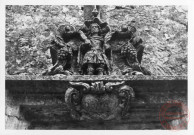 Bildstock situé rue Principale à Puttelange-lès-Thionville, à côté de l'école. Statues de Saint-Donat, Saint-Ferré, Saint-Quirin et Saint-Firmin. Partie haute de 1744 et partie basse (Christ au tombeau) du XVIe