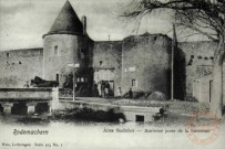 Rodemachern Altes Stadtthor / Ancienne porte de la forteresse - Rodemack en 1902