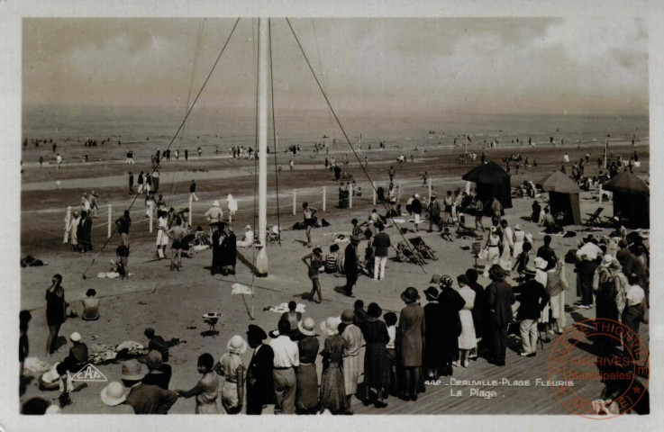 DEAUVILLE - Plage Fleurie - La Plage