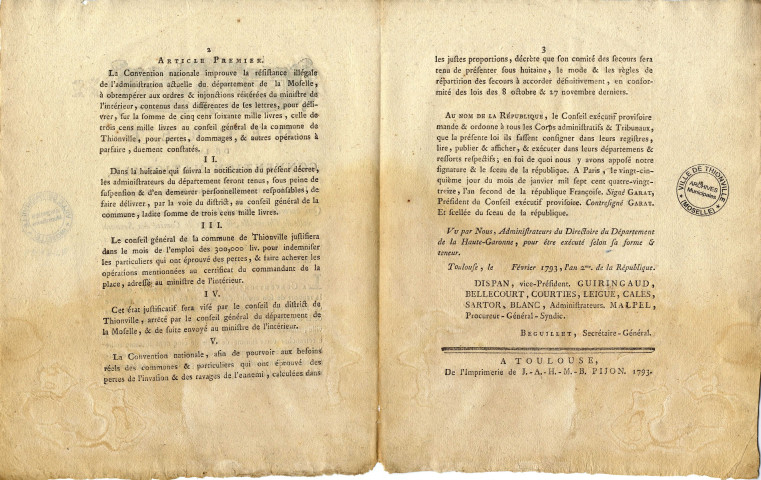 Décret de la Convention nationale du 23 janvier 1793 qui accorde un secours de trois cent mille livres à la ville de Thionville et charge le Comité des secours de présenter me mode et les règles de répartition des secours à accorder aux communes qui ont souffert de l'invasion des armées ennemies