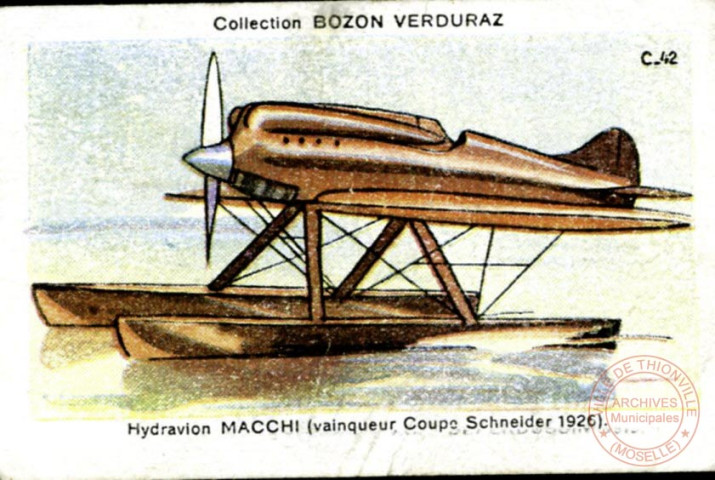 Hydravion Macchi (vainqueur Coupe Schneider 1926).