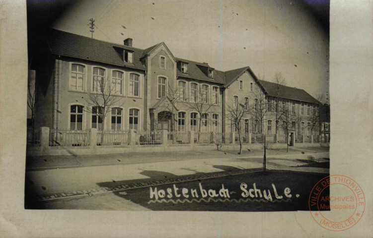 Hostenbach - Schule