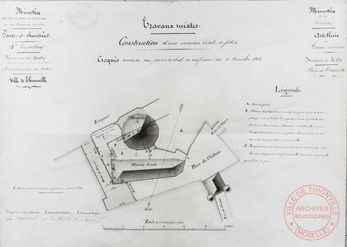 Construction d'une maison d'école de filles. Croquis.