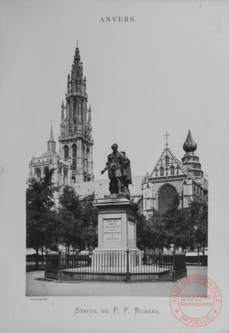 Album contenant 15 planches photographiques de Anvers, réalisées par DERO Frères - Planche n°10 : Statue de P. P. Rubens