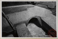 Blooming. Fauteuil à lingots fendu.