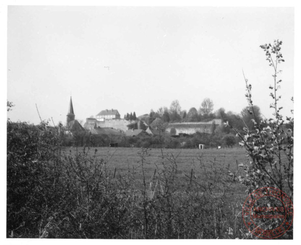 Vue d'ensemble de Rodemack et ses fortifications