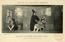Théatre de l'Alliance Troyenne. Représentation du Malade Imaginaire, de Molière. Toinette en Médecin consulte Argan.