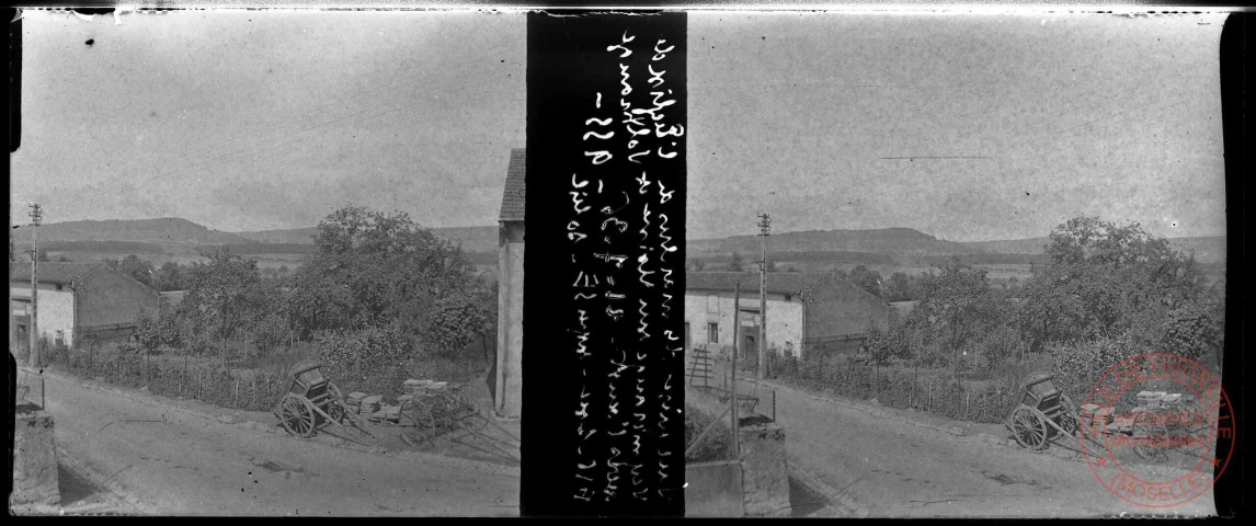 Veymerange le 21/07/1936 - Vue prise depuis les marches de l'église vers l'usine et Volkrange