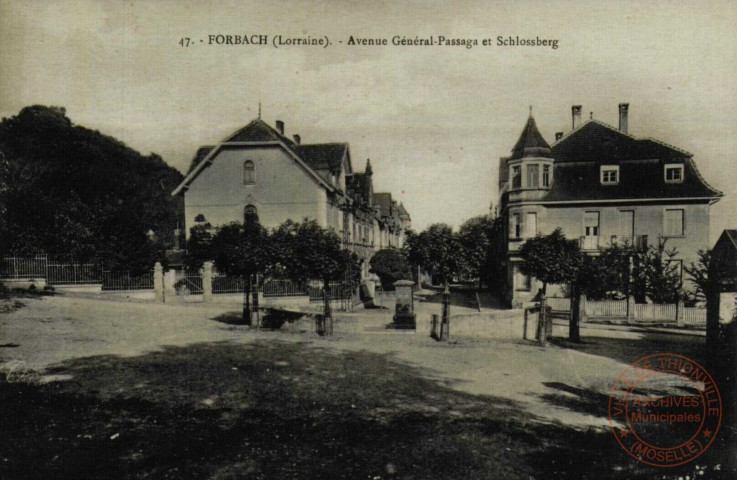 Forbach (Lorraine) : Avenue du Général-Passaga - Schlossberg