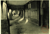 Thionville - Place du Marché - Sous les Arcades