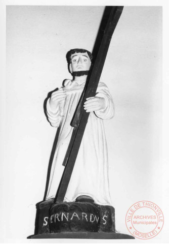 Statue en bois de Saint Bernard (XVIIe), chapelle Sainte-Barbe, 1 route d'Usselskirch à Breistroff-la-Grande