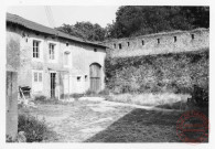 Maison 14 impasse des Fiefs à Rodemack, accolée aux remparts